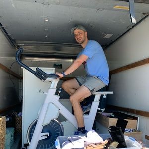 Meet your Posher, Brad